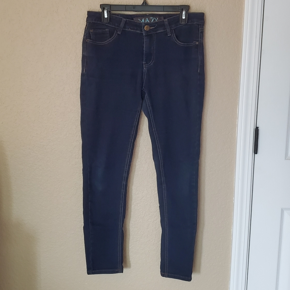 Mazy Dark Wash Mid Rise Jegging